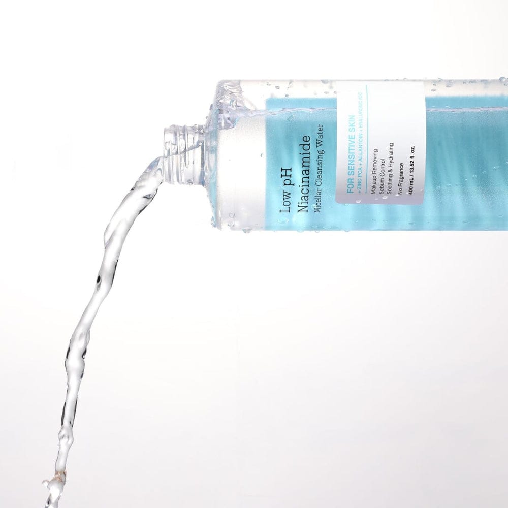 COSRX Low pH Niacinamide Micellar Cleansing Water