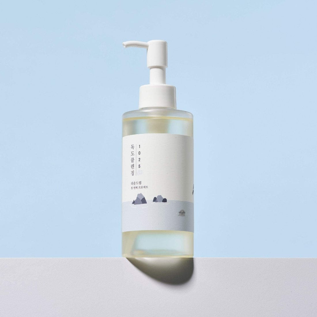 Round Lab 1025 Dokdo Cleansing Oil (200ml)