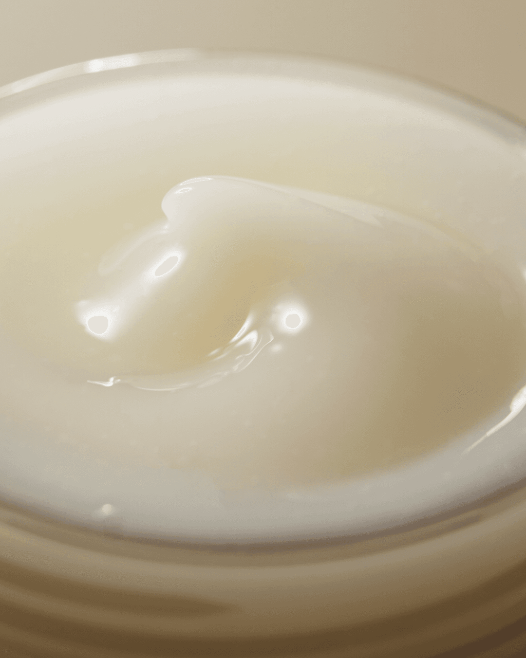 Dark Spot Correcting Glow Cream