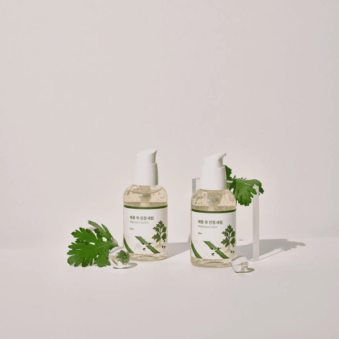 Round Lab Mugwort Calming Serum